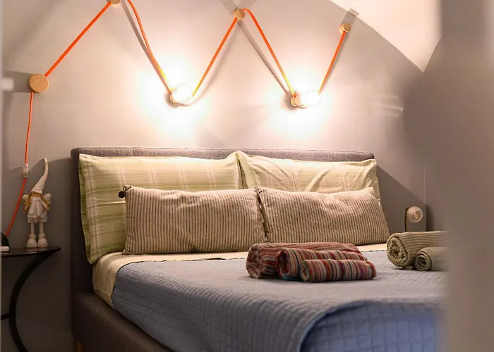 Interno 43 Apartamento *